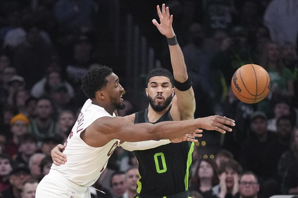 世乒赛女单:国乒重点提防张本美和、金琴英,特殊打法选手威胁大