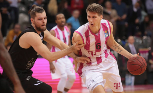 瑞典大满贯:孙颖莎4-1胜陈熠进决赛,国乒小将无缘再爆冷门