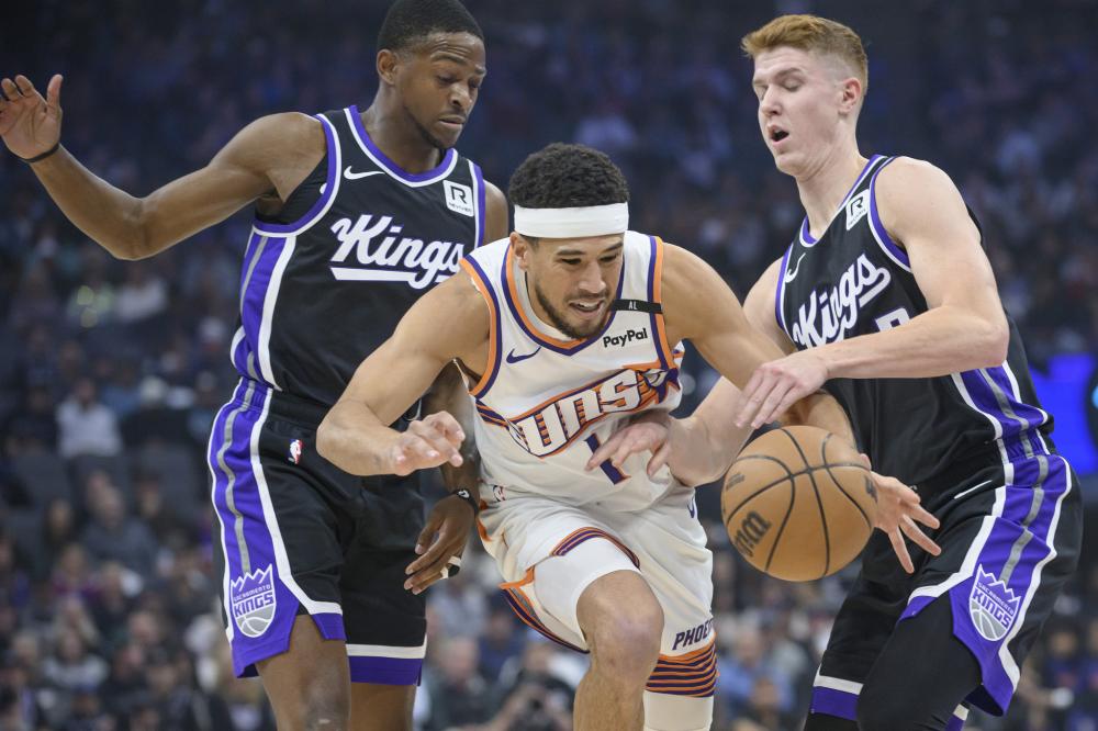 球队中仍有 球队中仍有