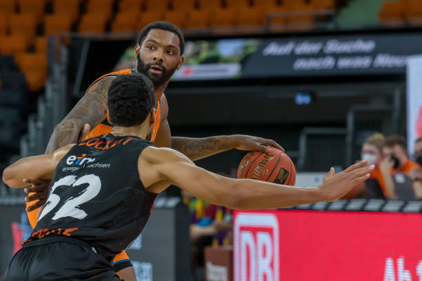 C罗新联赛完成帽子戏法